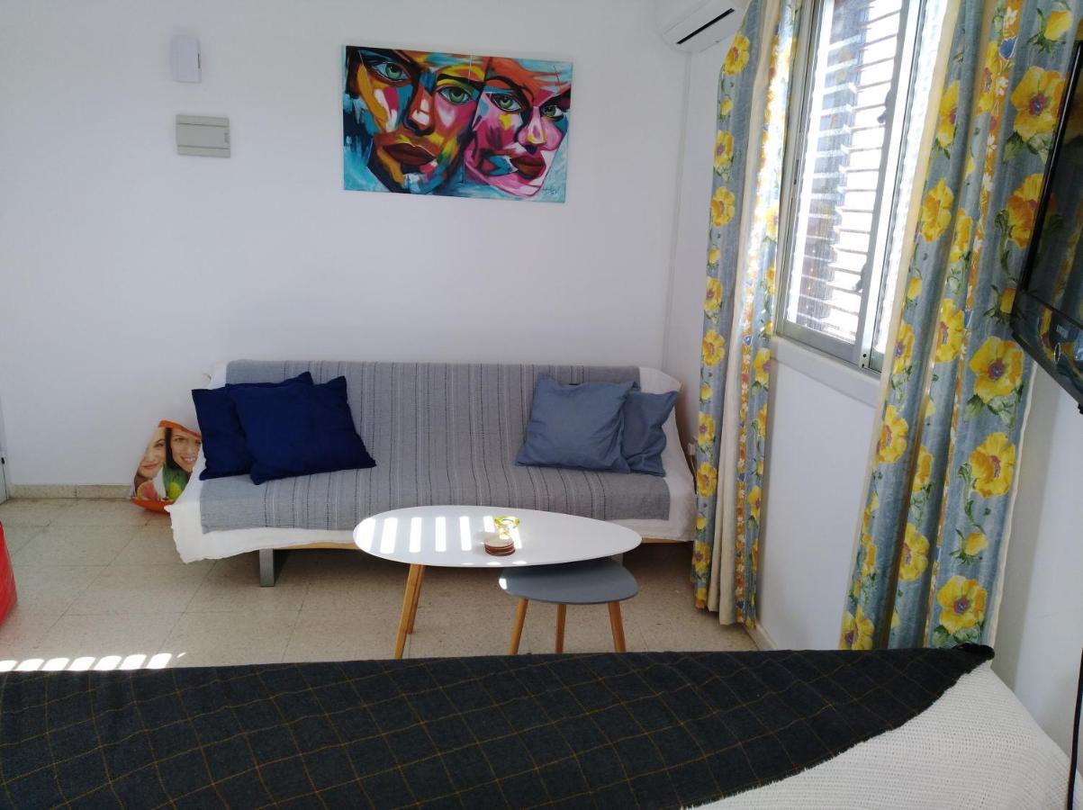 Larnaca, 1 Bedroom Seaside