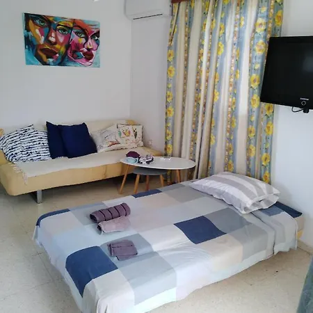 Larnaca, Pervolia 1 Bedroom Seaside Apartment Zewnętrze zdjęcie