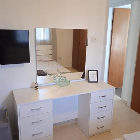 Larnaca, Pervolia 1 Bedroom Seaside Apartment Zewnętrze zdjęcie